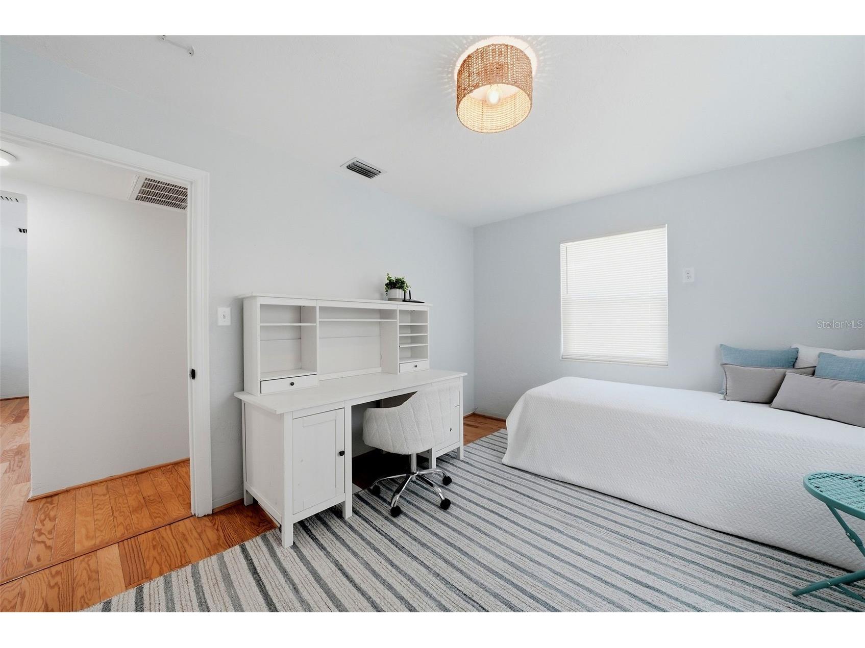 646 38th Avenue N Saint Petersburg FL 33704 TB8518088 image17