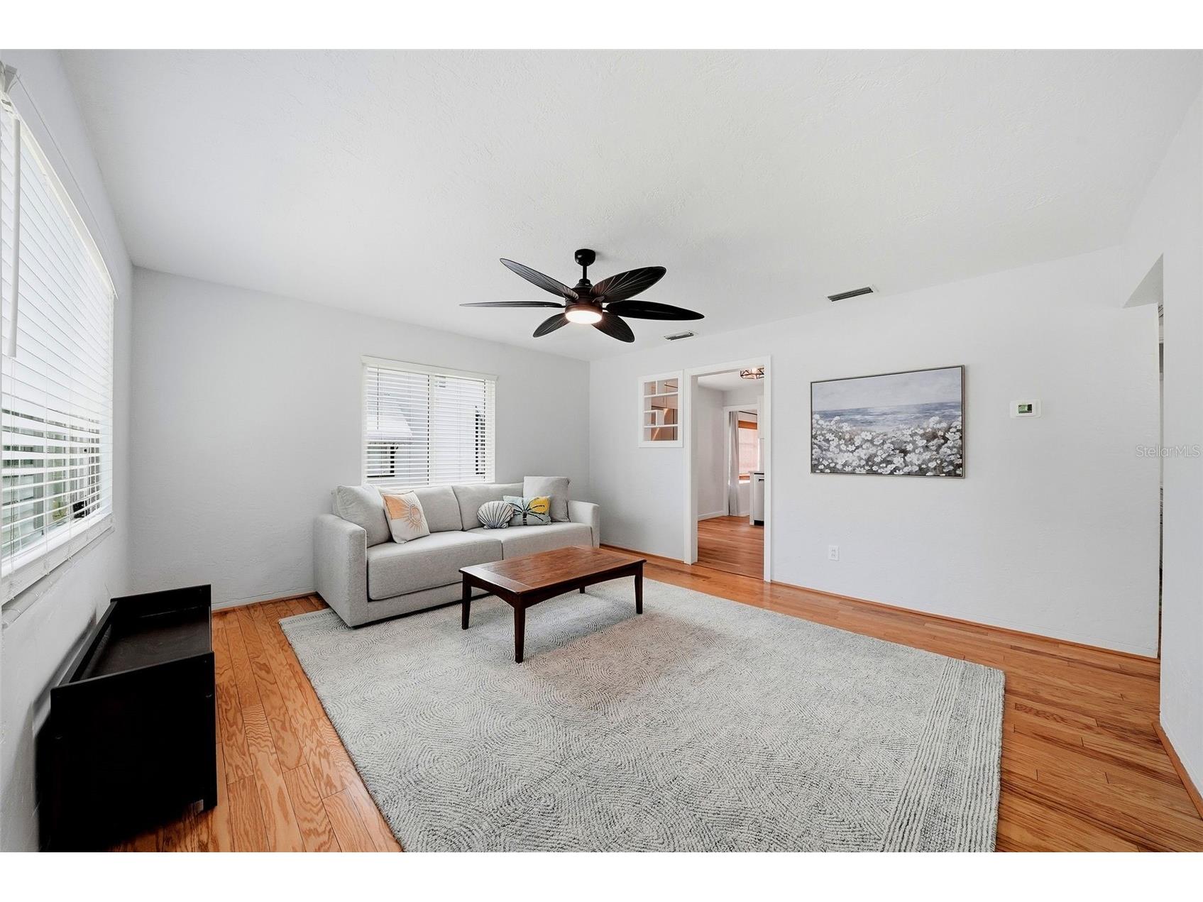 646 38th Avenue N Saint Petersburg FL 33704 TB8518088 image4
