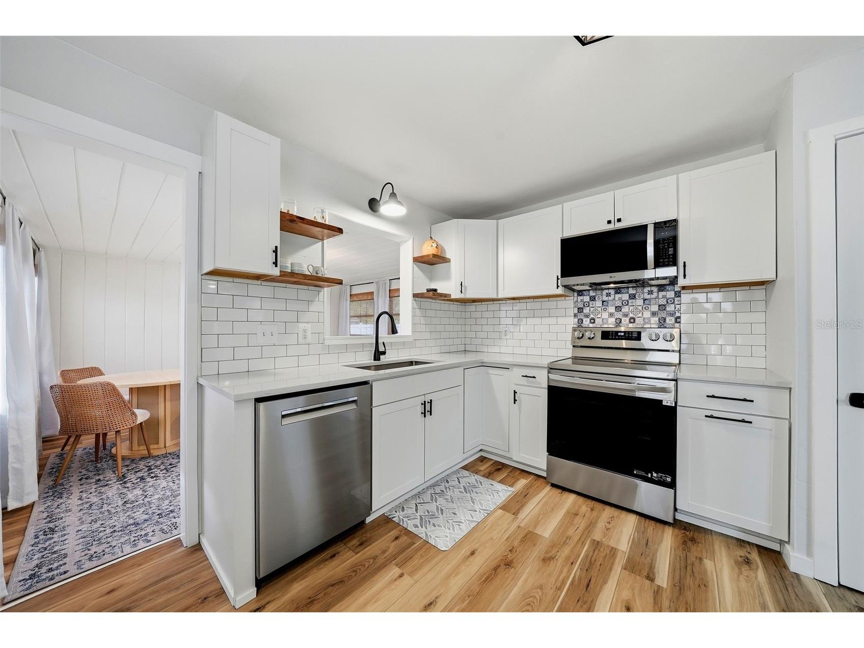 646 38th Avenue N Saint Petersburg FL 33704 TB8518088 image8
