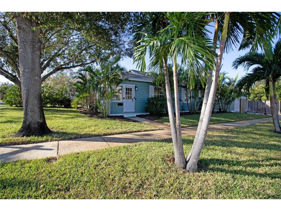 646 50th Street N Saint Petersburg FL 33710 TB8313969 image1