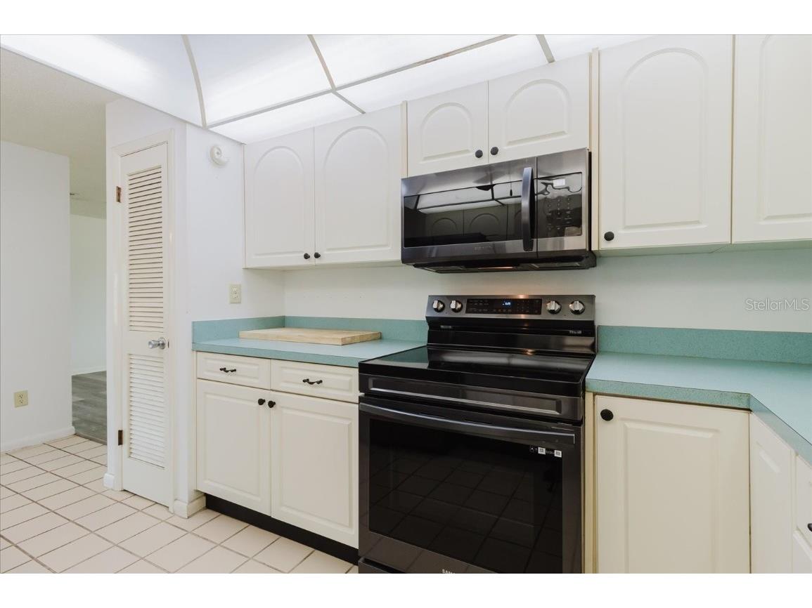 646 Allegheny Drive Sun City Center FL 33573 TB8375917 image15