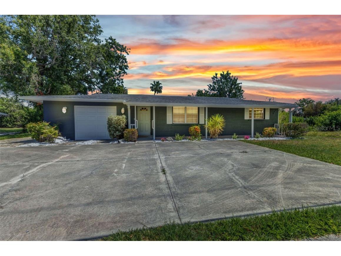 646 Aqui Esta Drive Punta Gorda FL 33950 C7510491 image1