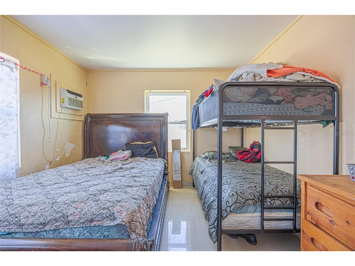 646 Bayberry Drive West Palm Beach FL 33403 TB8449056 image4