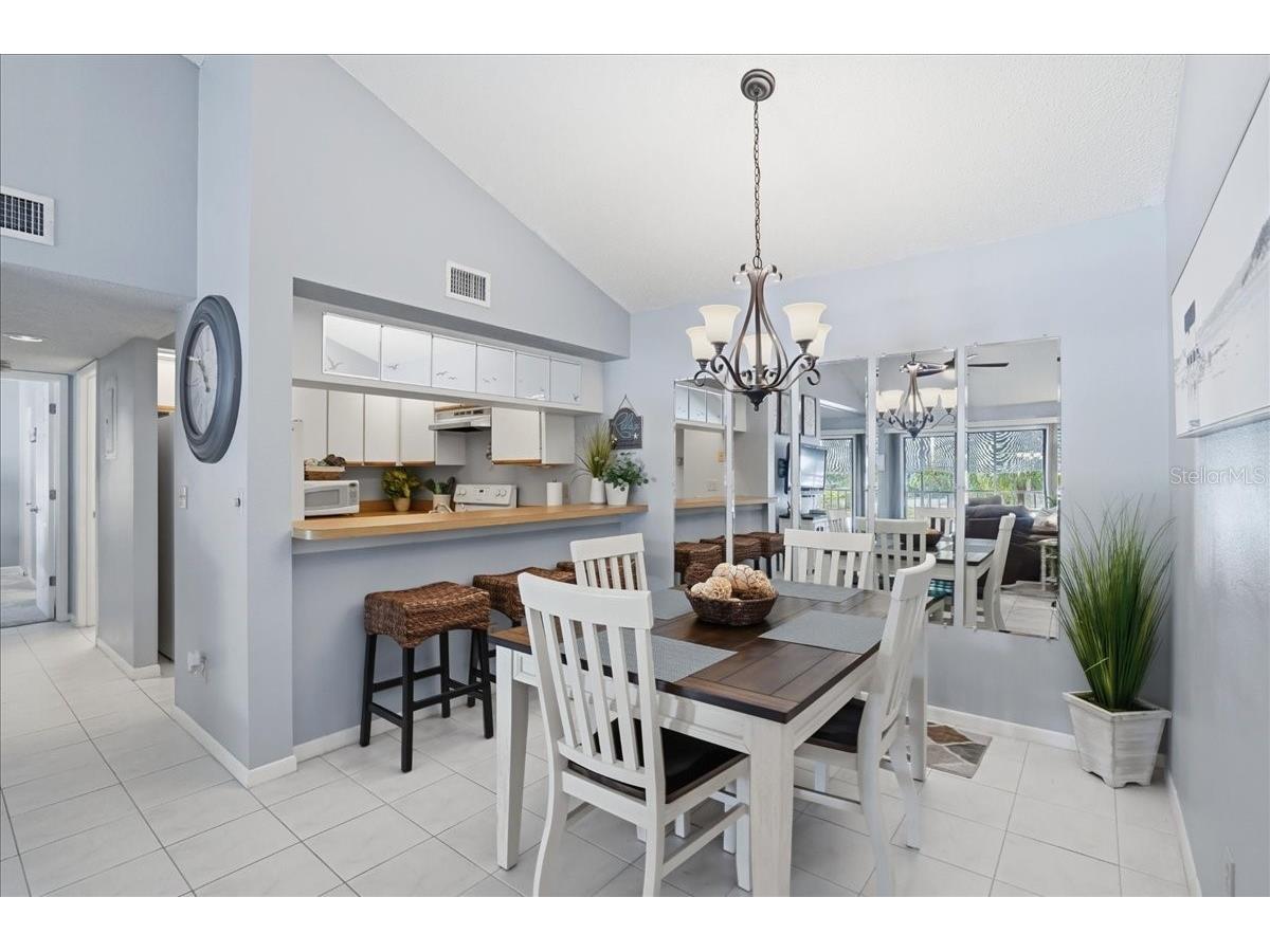 646 Bird Bay Drive E #205 Venice FL 34285 A4691393 image4