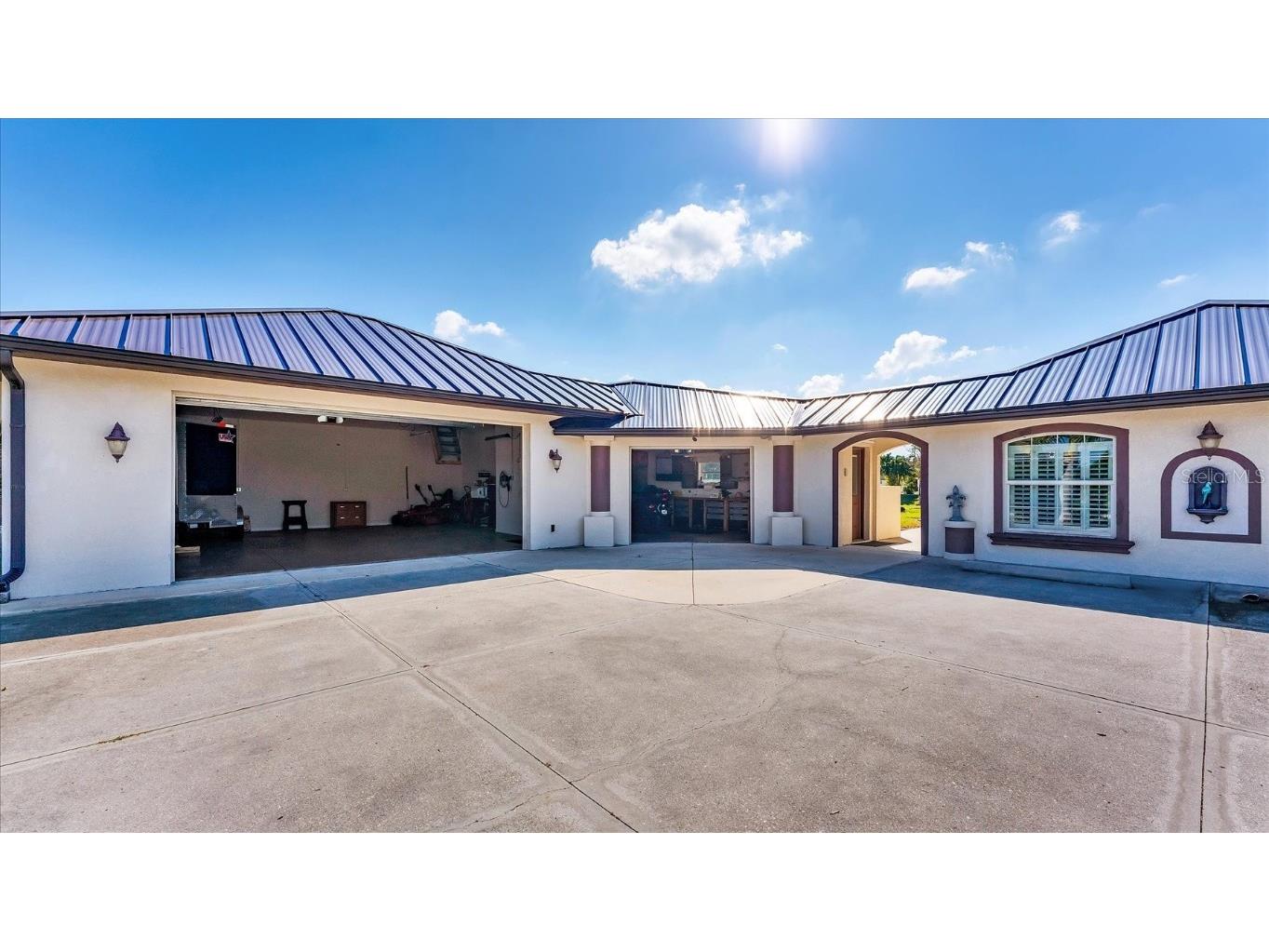 646 Boundary Boulevard Rotonda West FL 33947 D6144742 image2