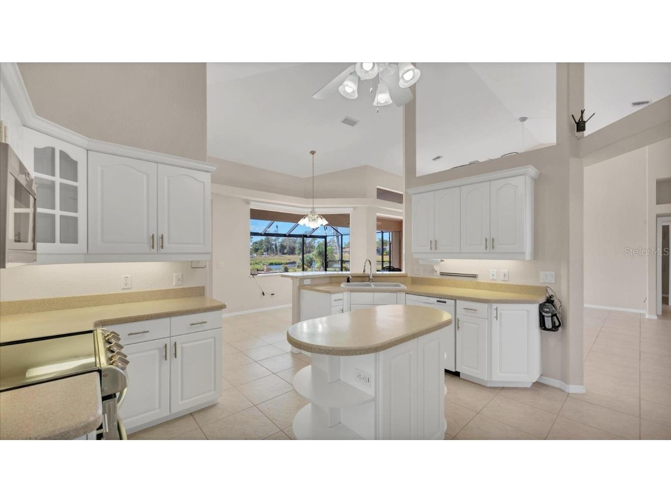 646 Boundary Boulevard Rotonda West FL 33947 D6144742 image3