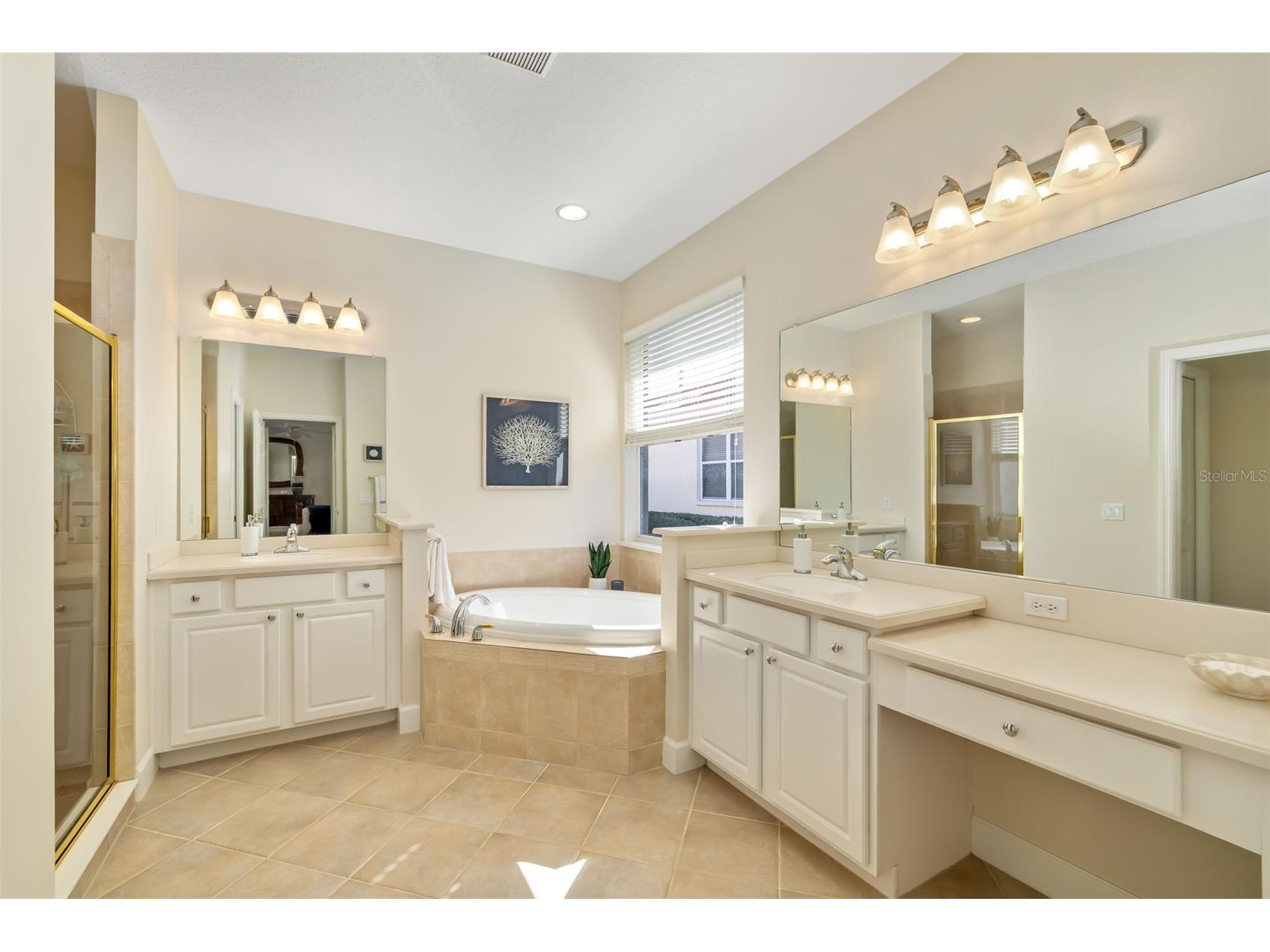 646 Foggy Morn Lane Bradenton FL 34212 - WATERLEFE POND A4682130 image15