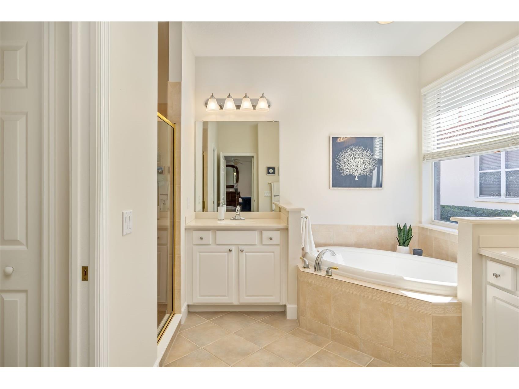 646 Foggy Morn Lane Bradenton FL 34212 - WATERLEFE POND A4682130 image18