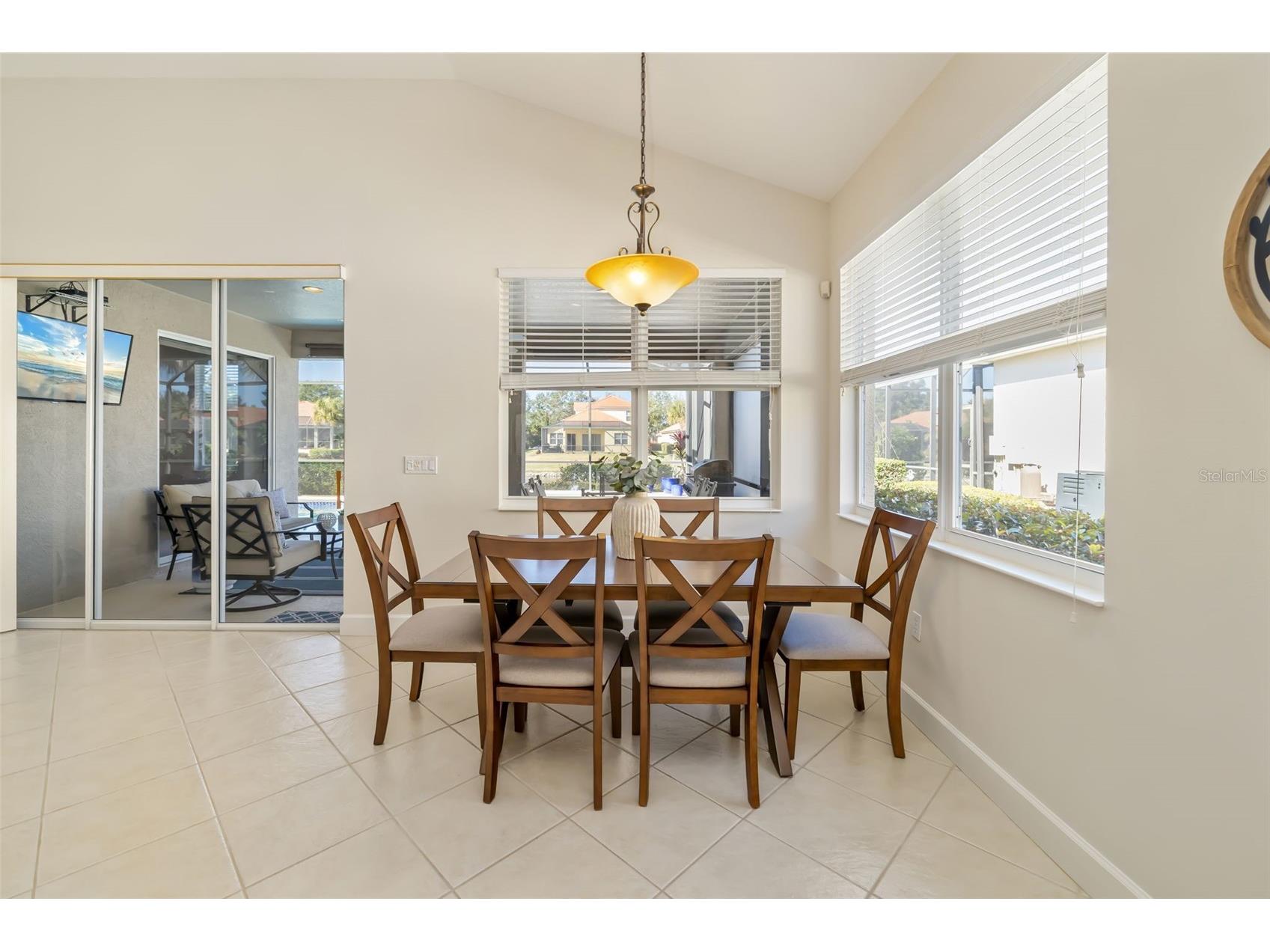 646 Foggy Morn Lane Bradenton FL 34212 - WATERLEFE POND A4682130 image35