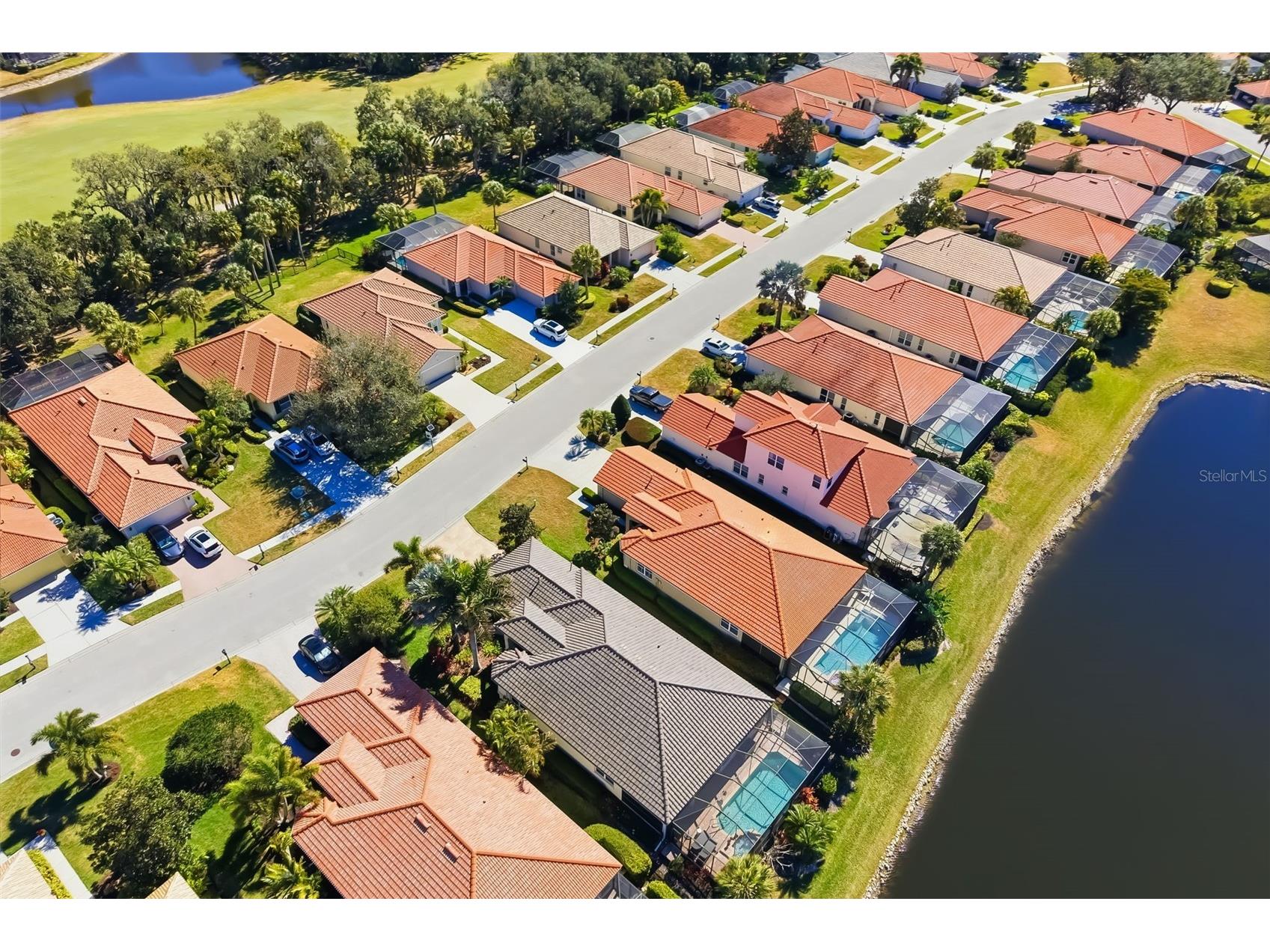 646 Foggy Morn Lane Bradenton FL 34212 - WATERLEFE POND A4682130 image48