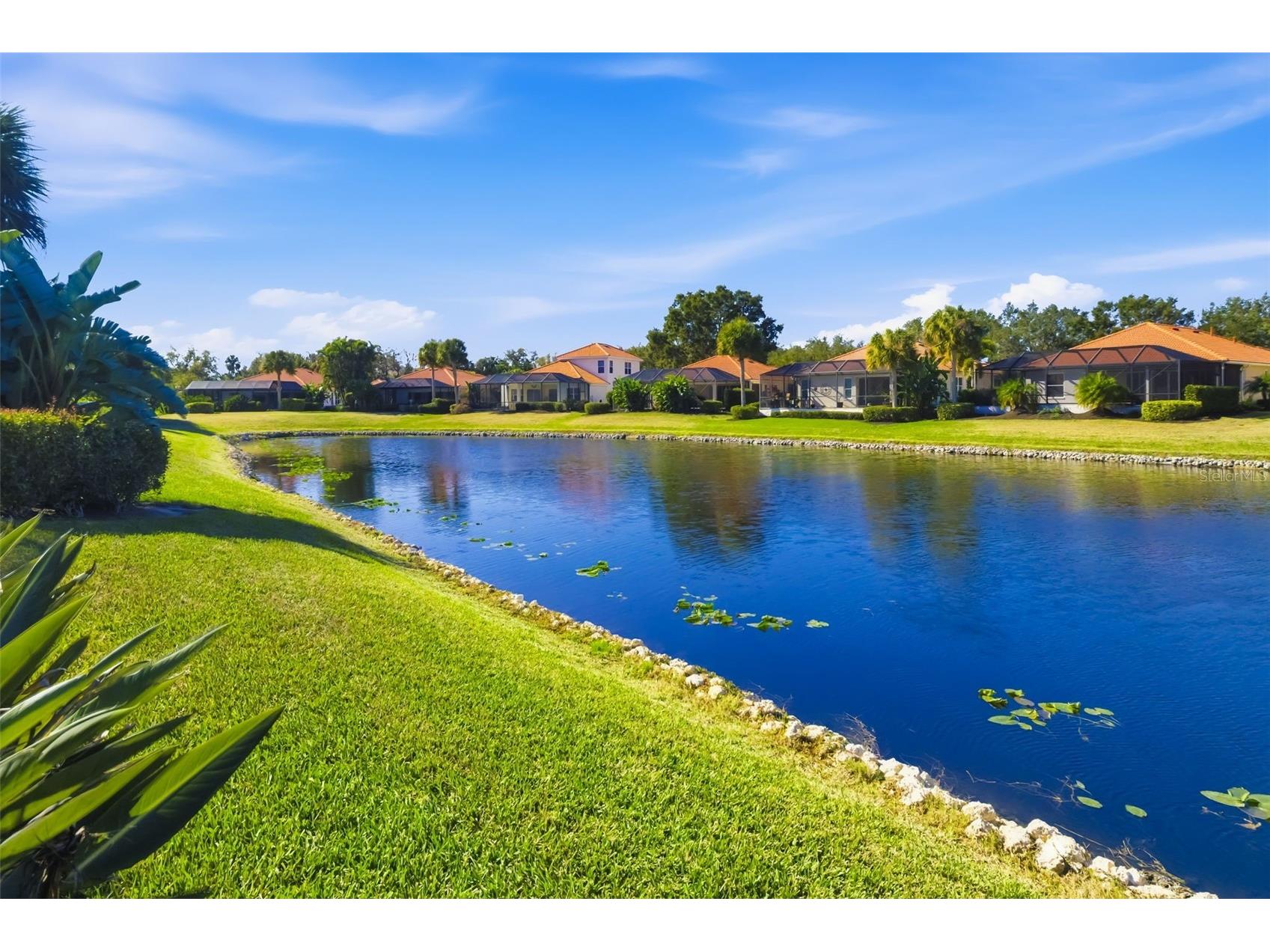 646 Foggy Morn Lane Bradenton FL 34212 - WATERLEFE POND A4682130 image64