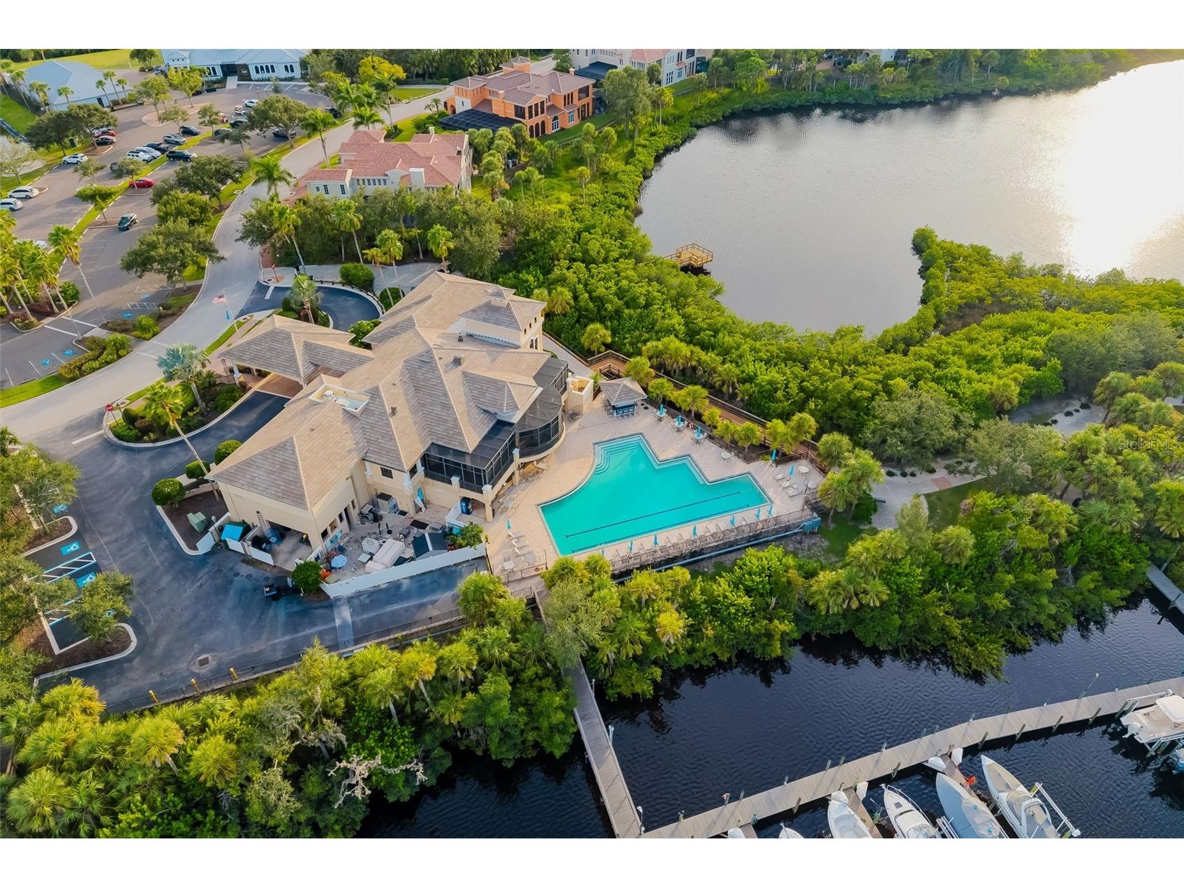 646 Foggy Morn Lane Bradenton FL 34212 - WATERLEFE POND A4682130 image68