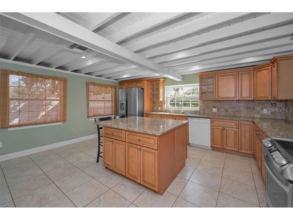 646 Riverside Drive Tarpon Springs FL 34689 W7872675 image22