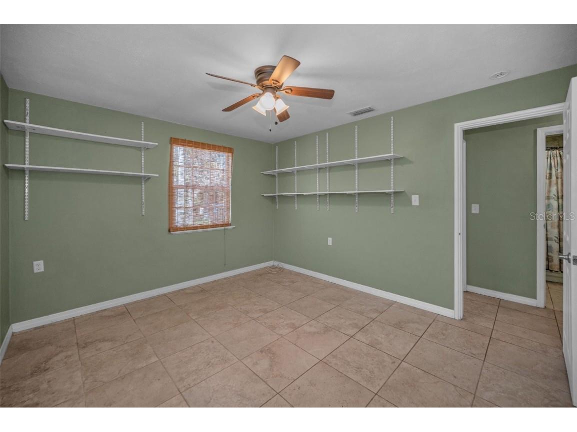 646 Riverside Drive Tarpon Springs FL 34689 W7872675 image36