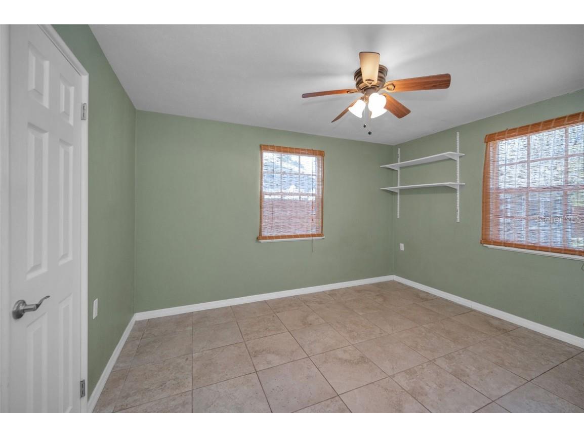 646 Riverside Drive Tarpon Springs FL 34689 W7872675 image37