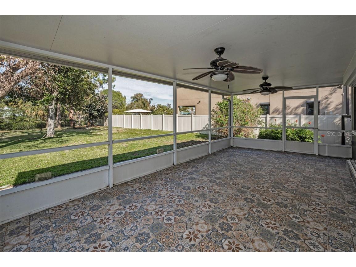 646 Riverside Drive Tarpon Springs FL 34689 W7872675 image44