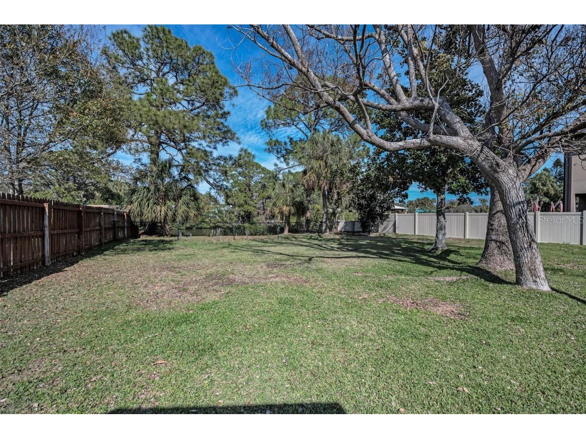 646 Riverside Drive Tarpon Springs FL 34689 W7872675 image52