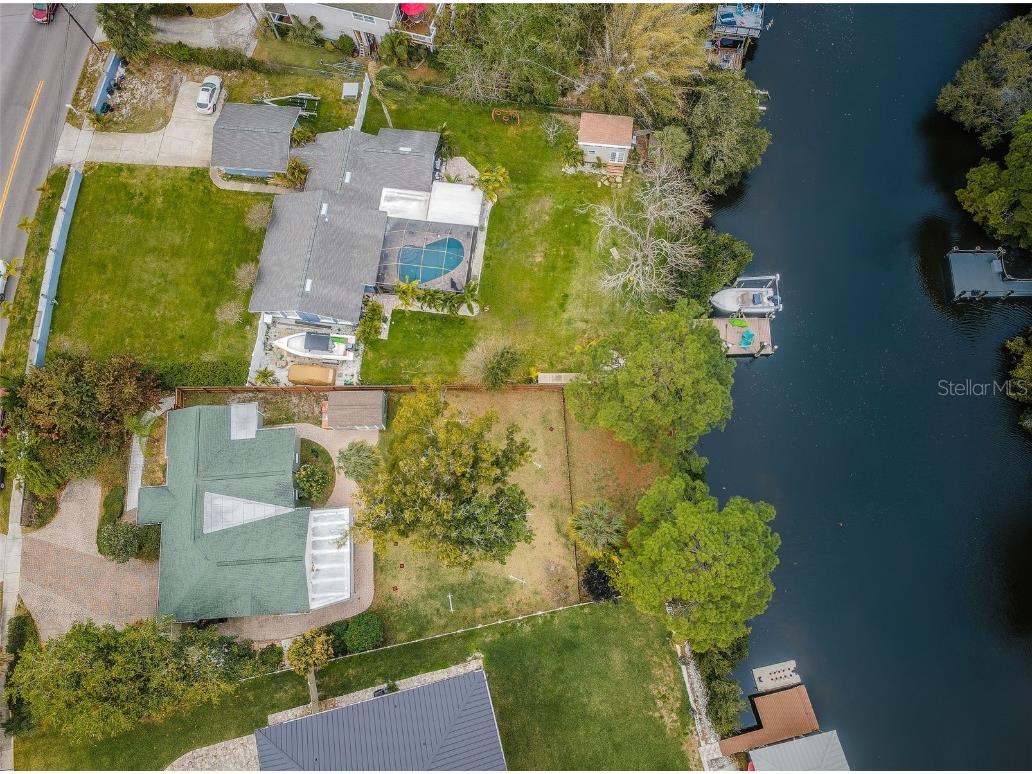 646 Riverside Drive Tarpon Springs FL 34689 W7872675 image56