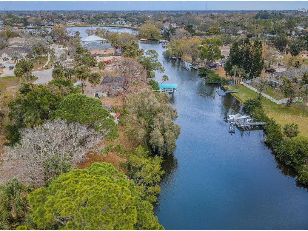 646 Riverside Drive Tarpon Springs FL 34689 W7872675 image73