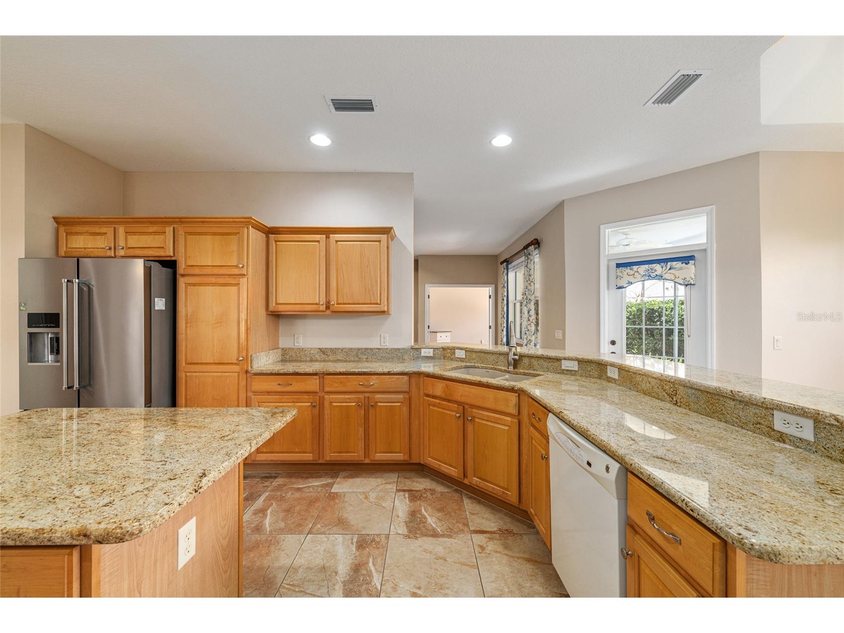 646 Stratford Lane The Villages FL 32162 OM719997 image20