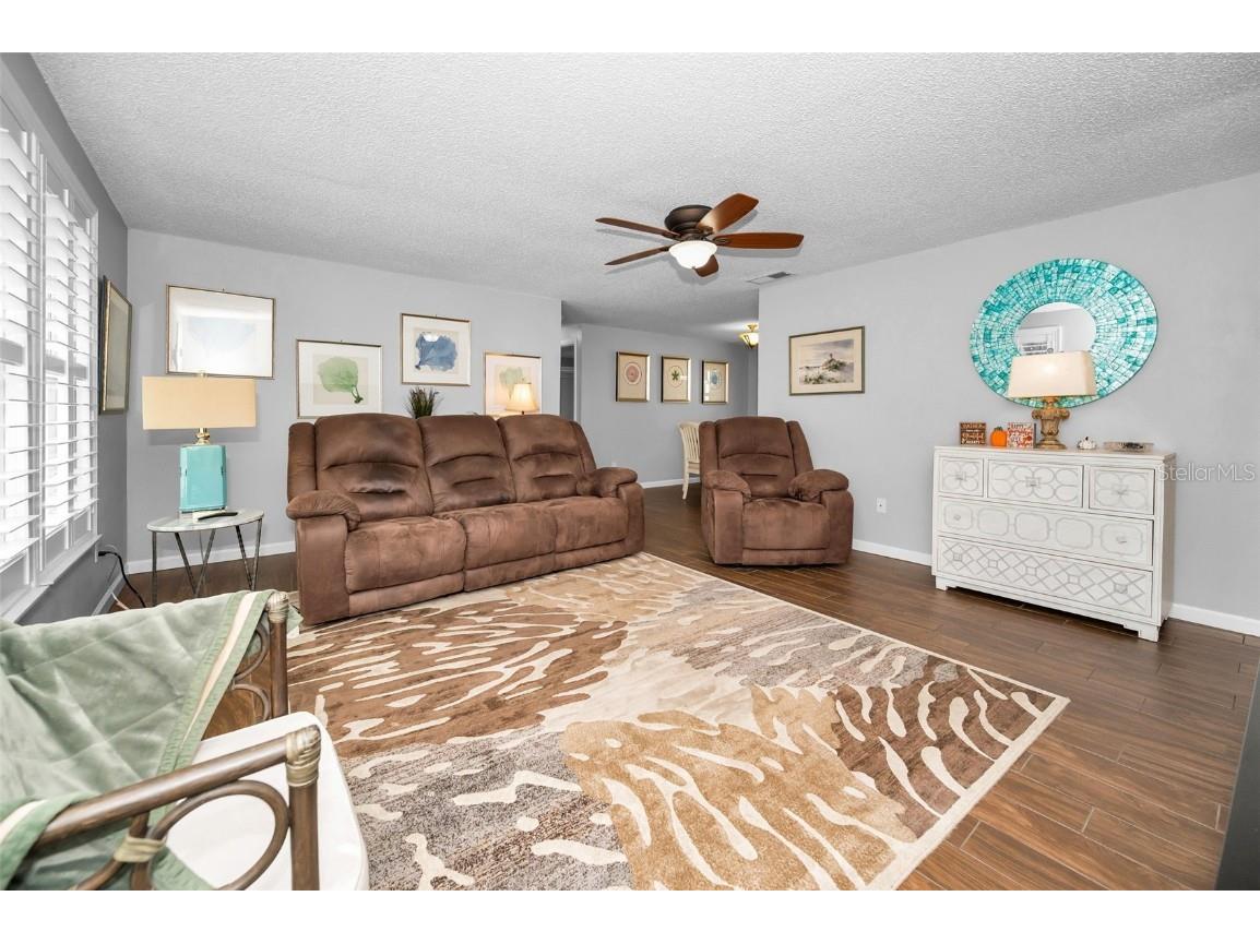 646 Timber Bay Circle W Oldsmar FL 34677 W7879421 image6