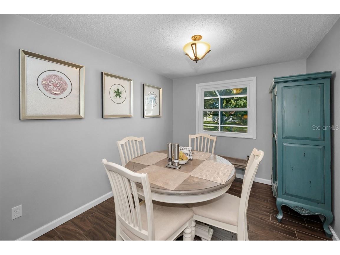 646 Timber Bay Circle W Oldsmar FL 34677 W7879421 image9