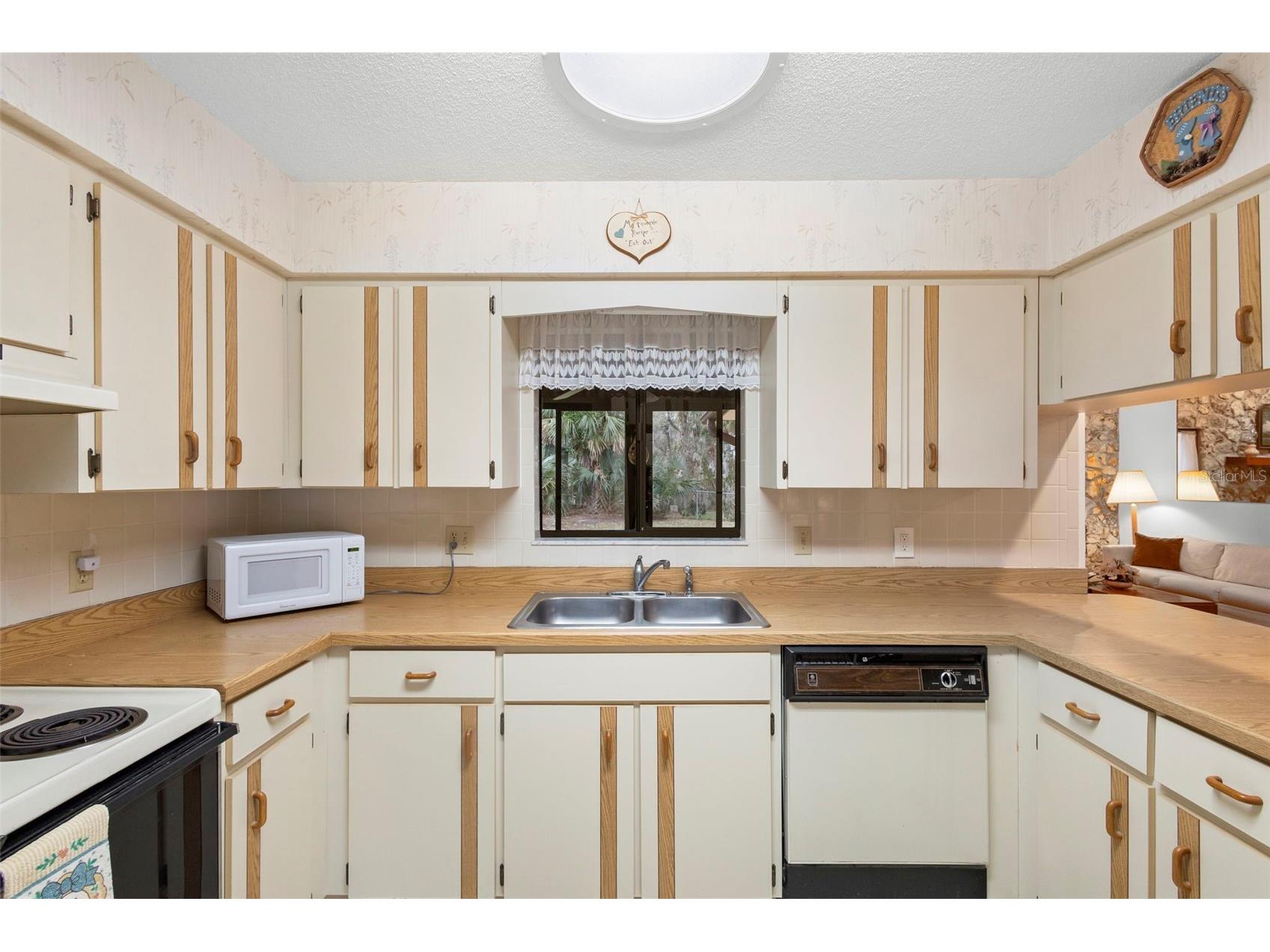 646 Yupon Avenue New Smyrna Beach FL 32169 NS1087271 image19