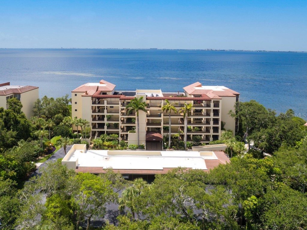 6460 Mourning Dove Drive #201 Bradenton FL 34210 - SARASOTA BAY A4573043 image1