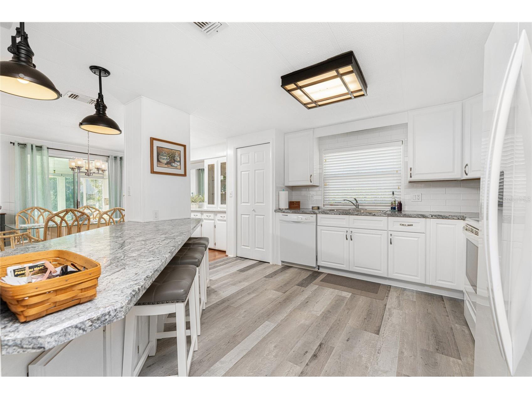 6461 Falcon Drive Englewood FL 34224 D6145502 image4
