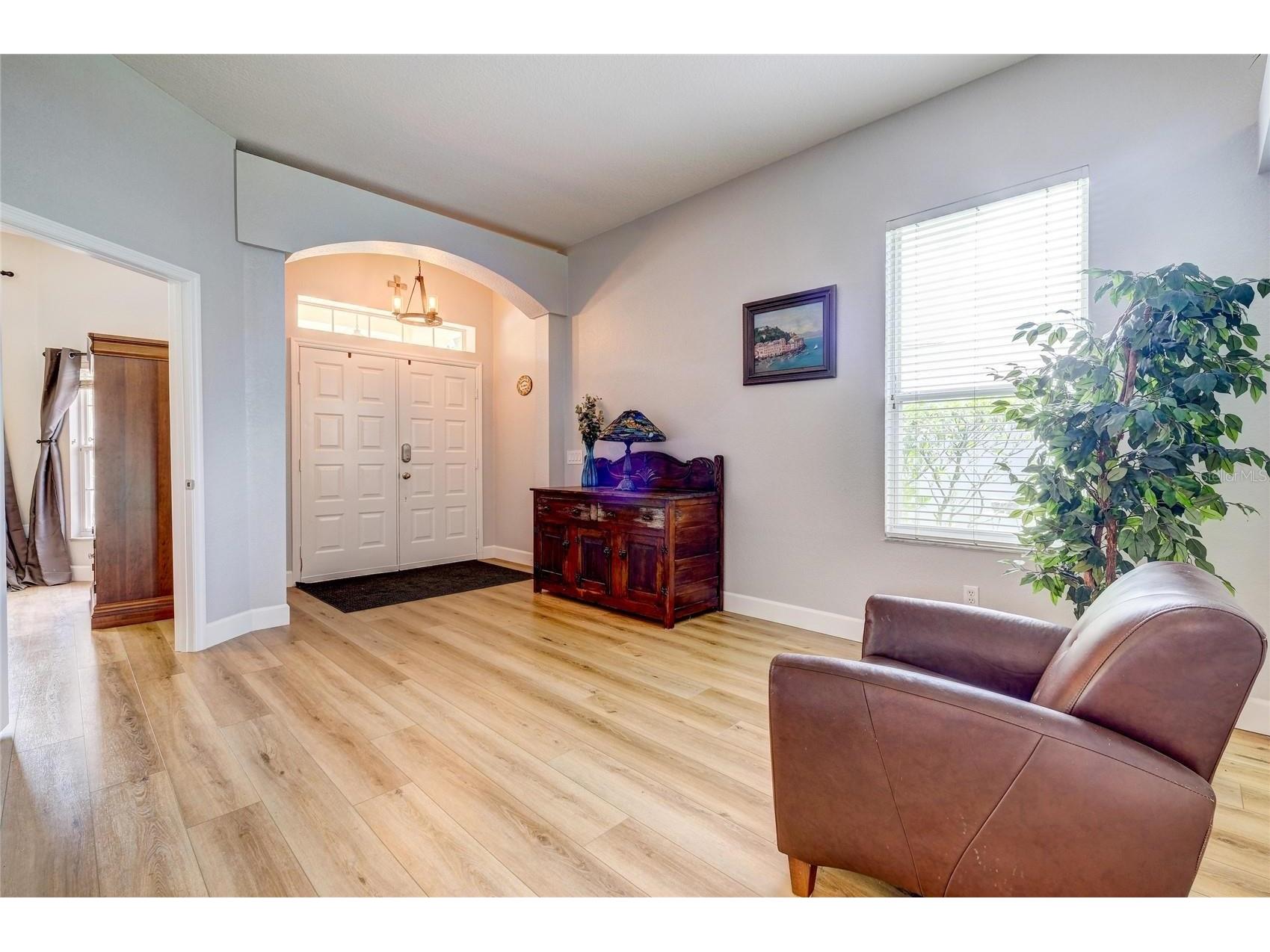 6462 Golden Leaf Court Lakewood Ranch FL 34202 A4698944 image3
