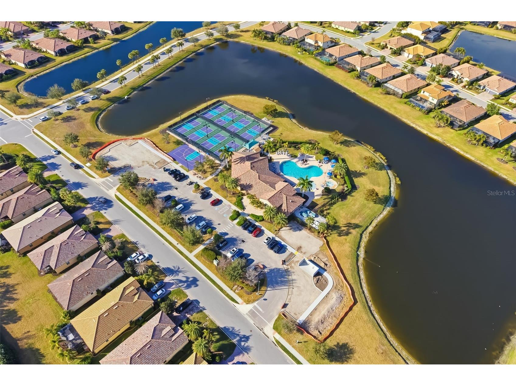 6462 Willowshire Way Bradenton FL 34212 - GOLF COURSE POND A4683054 image76