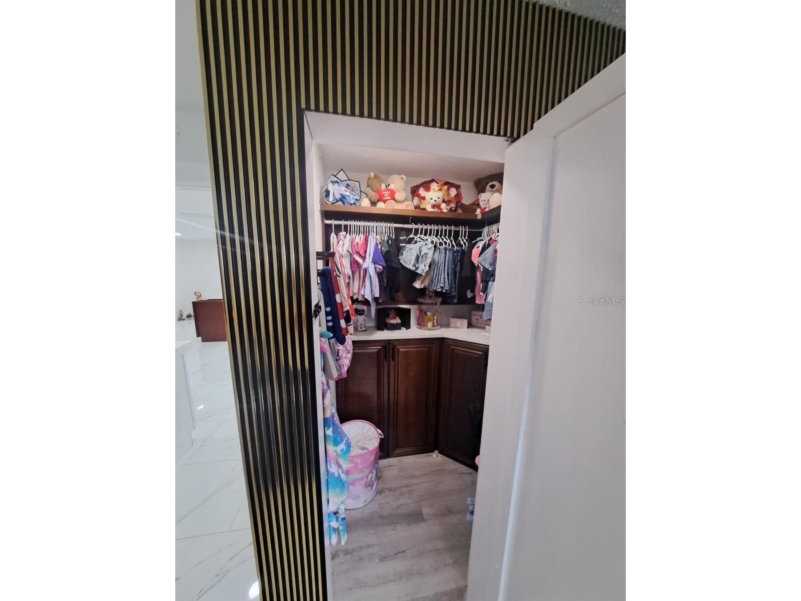 6463 1st Avenue N Saint Petersburg FL 33710 TB8452375 image13