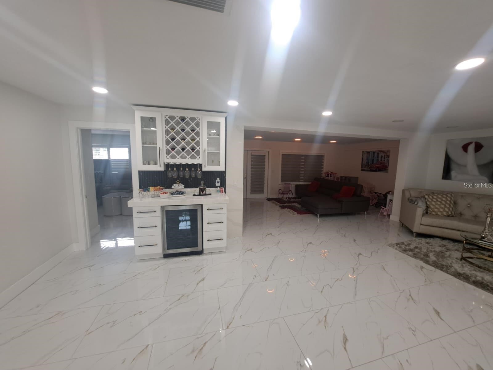 6463 1st Avenue N Saint Petersburg FL 33710 TB8452375 image22