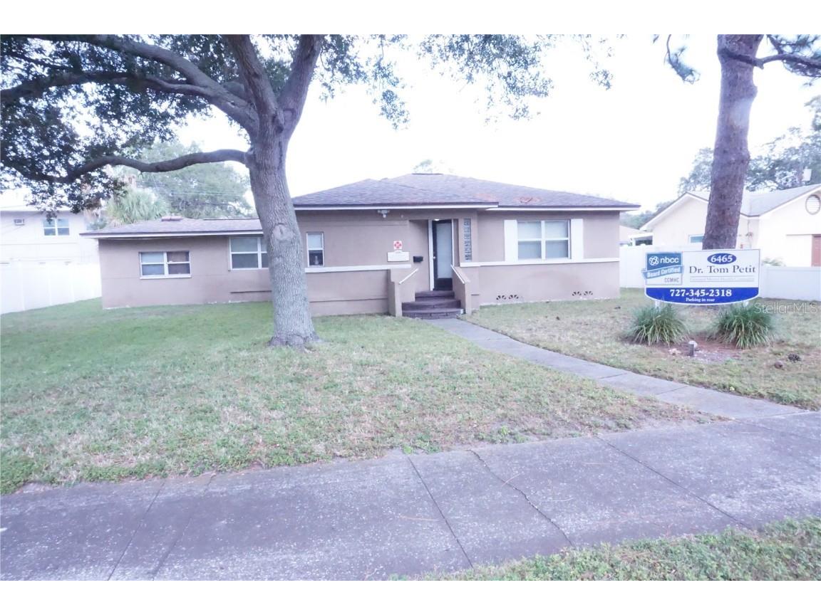 6465 1st Avenue S Saint Petersburg FL 33707 U8222080 image1