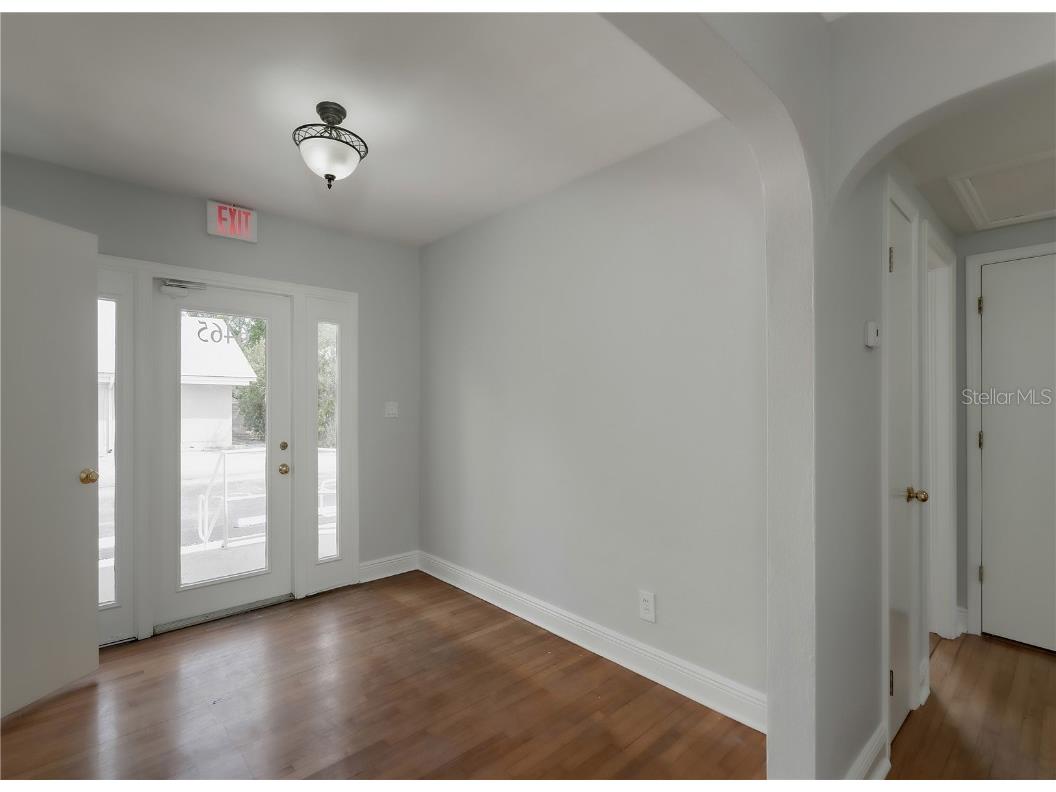 6465 1st Avenue S Saint Petersburg FL 33707 TB8445455 image11