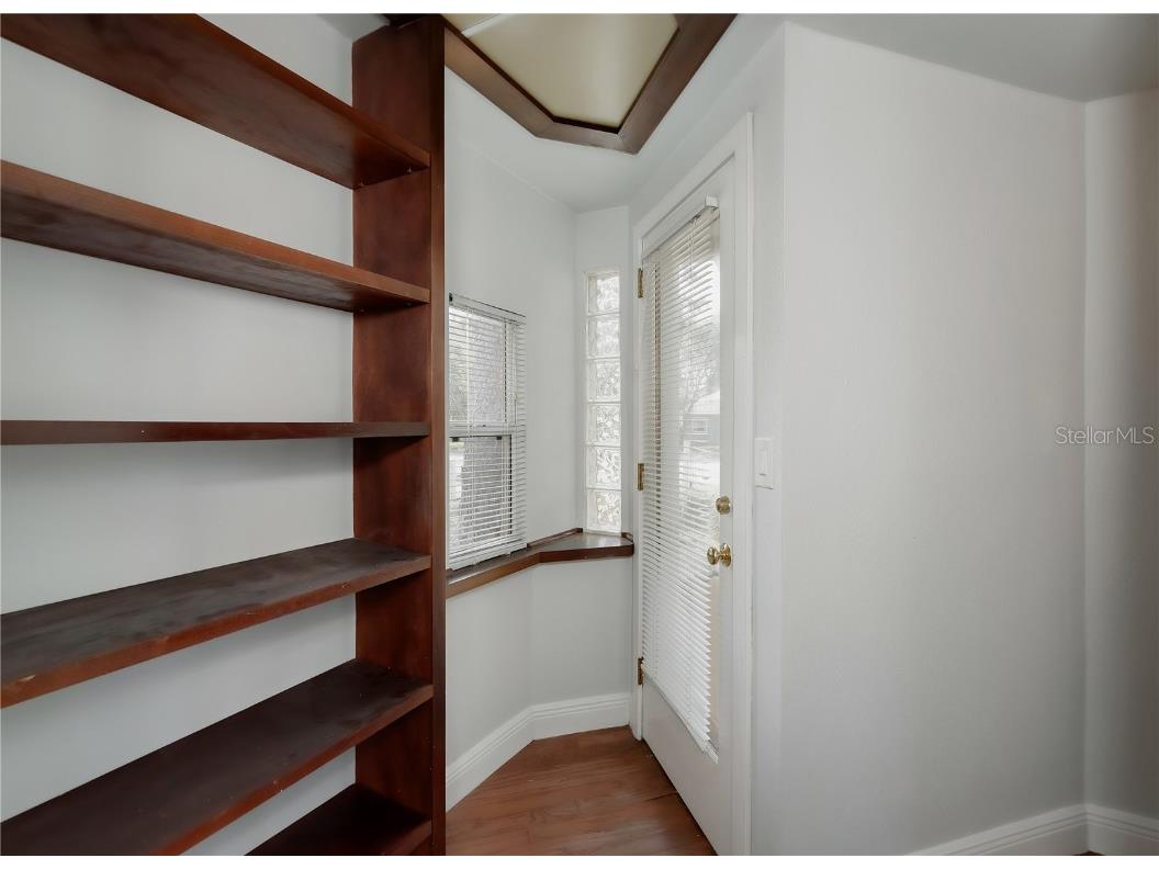 6465 1st Avenue S Saint Petersburg FL 33707 TB8445455 image21