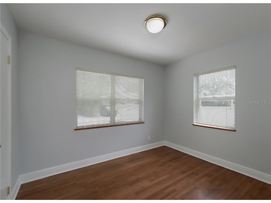 6465 1st Avenue S Saint Petersburg FL 33707 TB8445455 image24