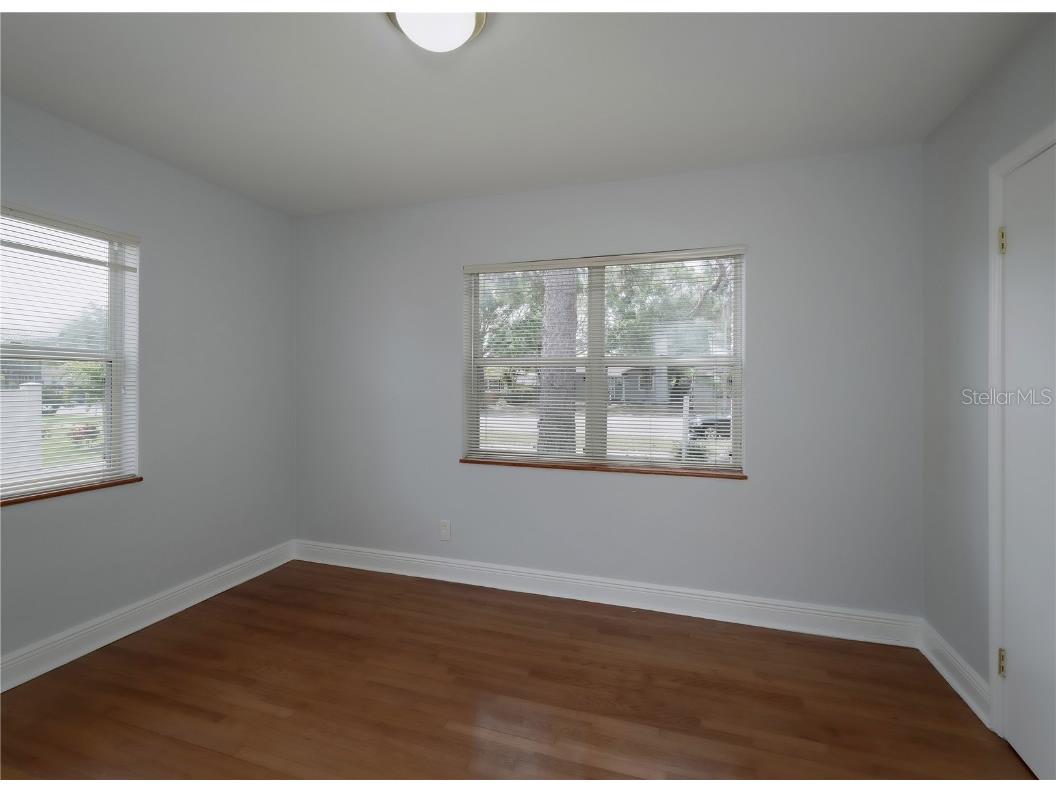 6465 1st Avenue S Saint Petersburg FL 33707 TB8445455 image27