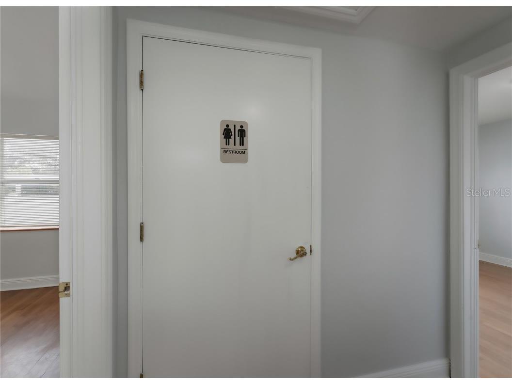 6465 1st Avenue S Saint Petersburg FL 33707 TB8445455 image31