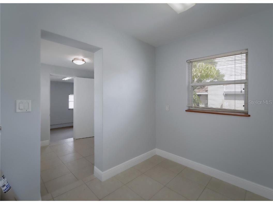 6465 1st Avenue S Saint Petersburg FL 33707 TB8445455 image35