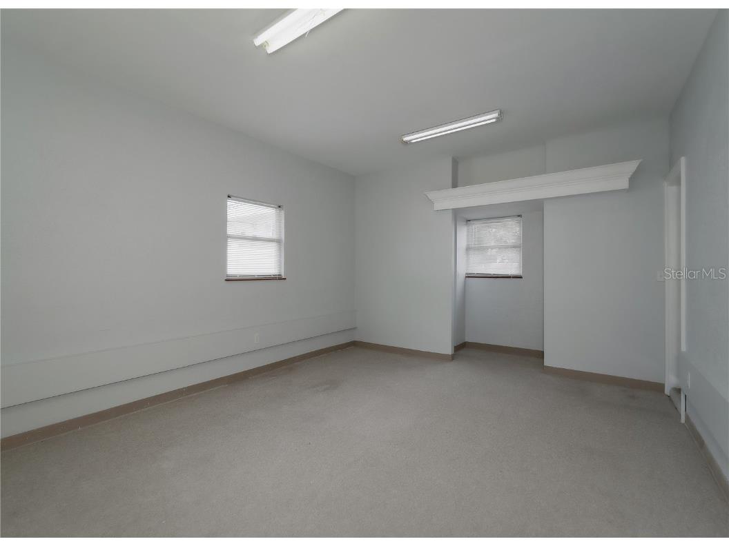 6465 1st Avenue S Saint Petersburg FL 33707 TB8445455 image39