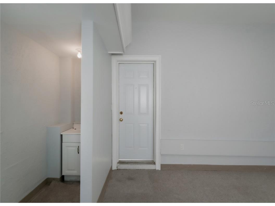 6465 1st Avenue S Saint Petersburg FL 33707 TB8445455 image42