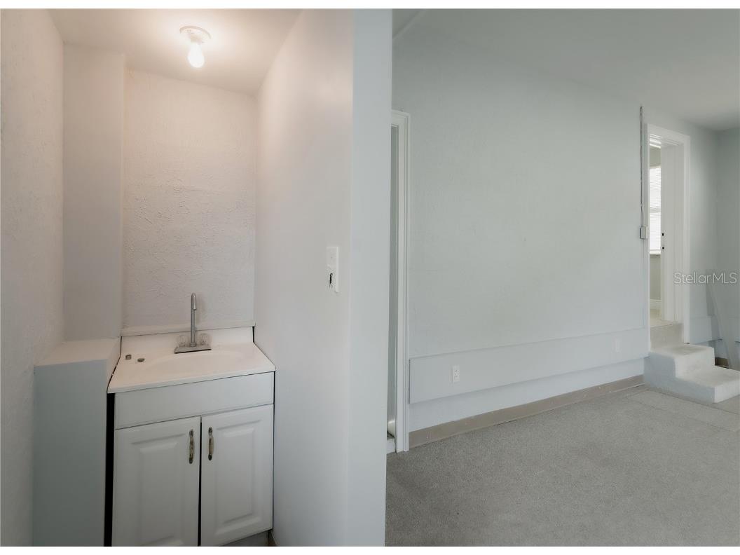 6465 1st Avenue S Saint Petersburg FL 33707 TB8445455 image43