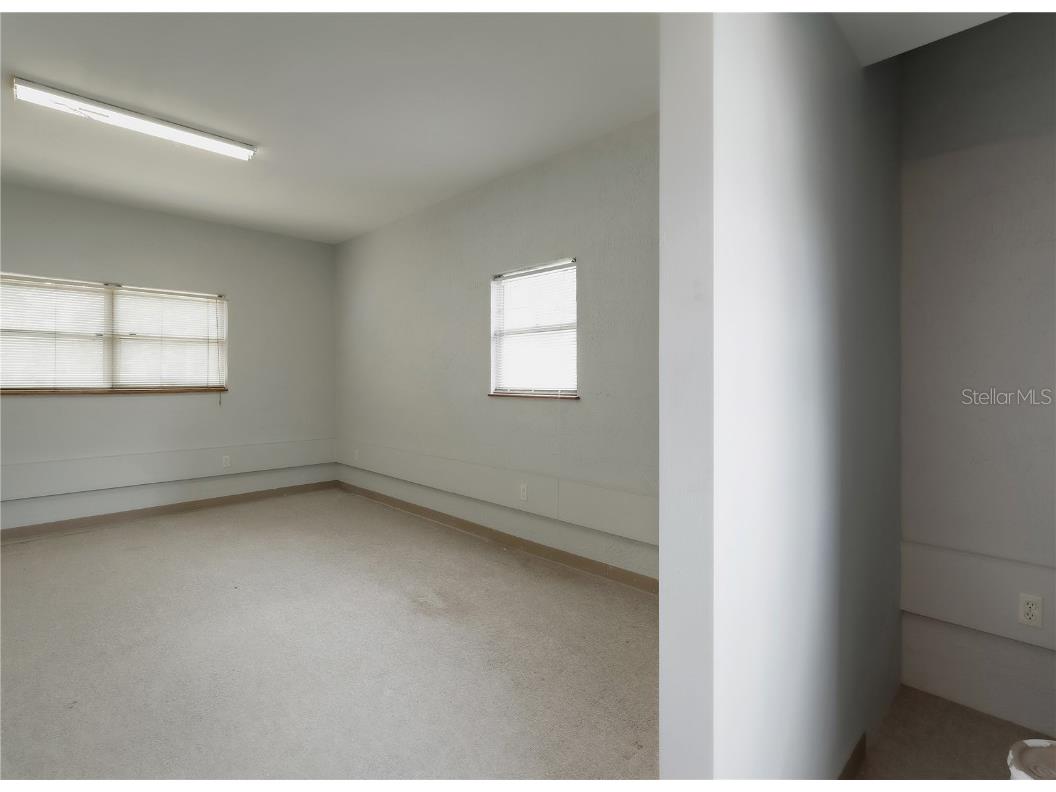 6465 1st Avenue S Saint Petersburg FL 33707 TB8445455 image44