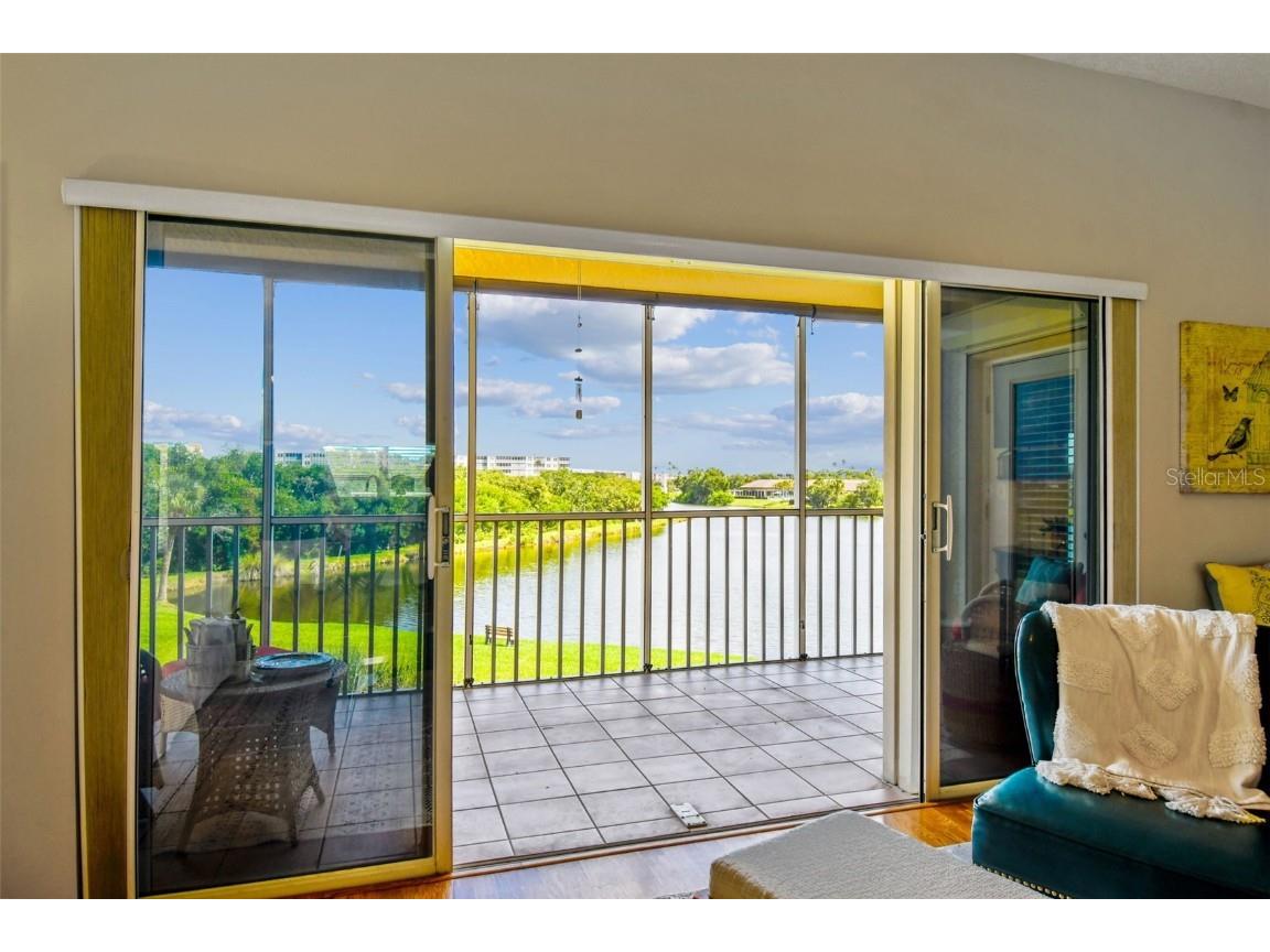 6465 99th Way N #17A Saint Petersburg FL 33708 - LONG BAYOU TB8435035 image5