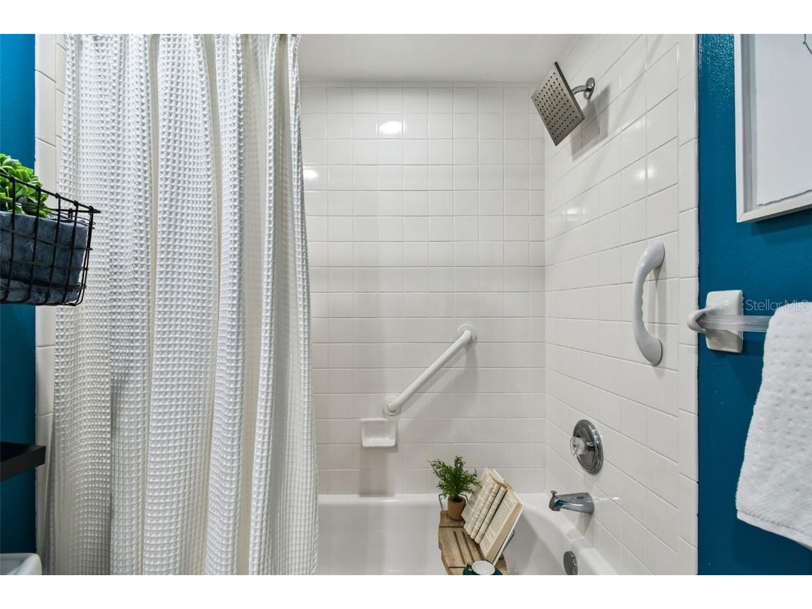 6465 99th Way N #17A Saint Petersburg FL 33708 - LONG BAYOU TB8435035 image52