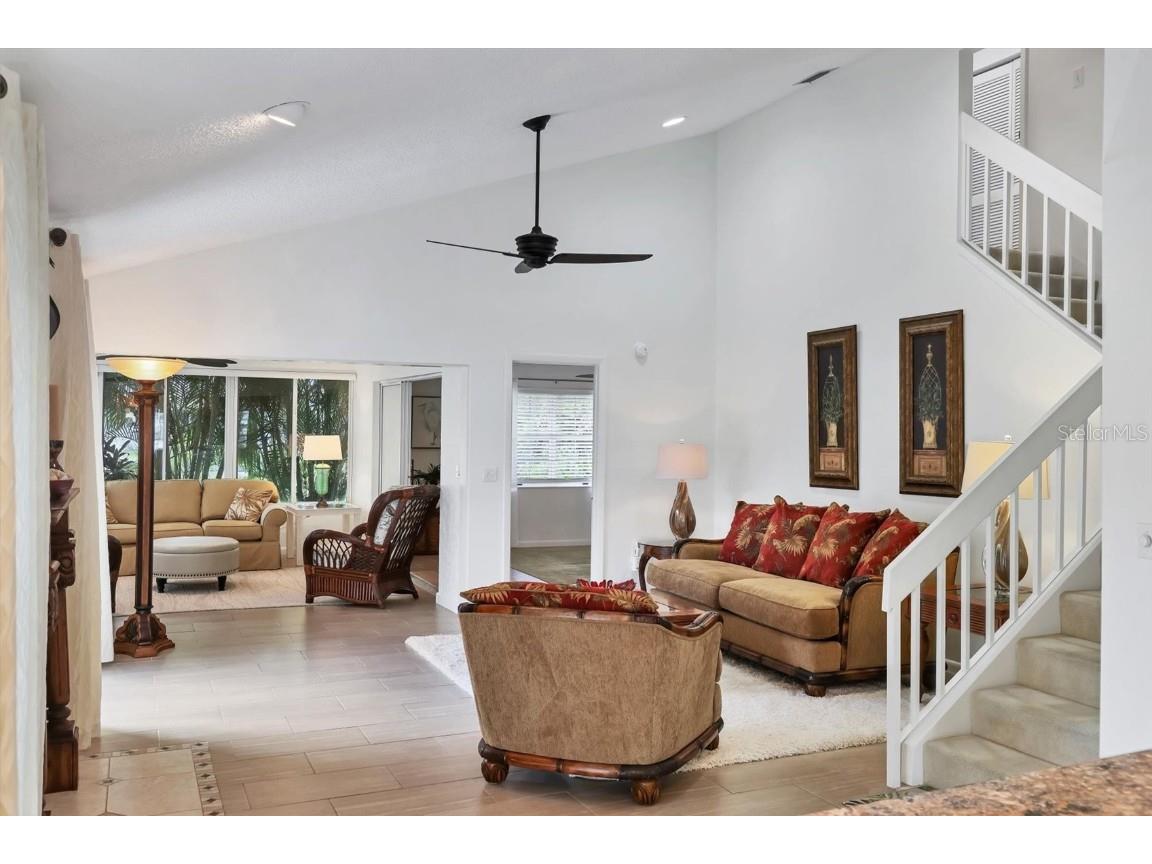 6465 Carrington Circle #44 Sarasota FL 34238 A4666966 image11