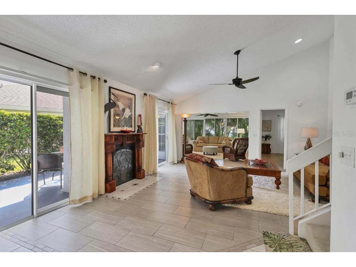 6465 Carrington Circle #44 Sarasota FL 34238 A4666966 image12