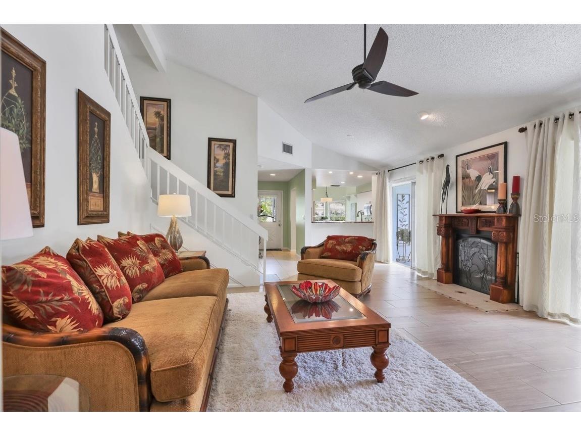 6465 Carrington Circle #44 Sarasota FL 34238 A4666966 image17