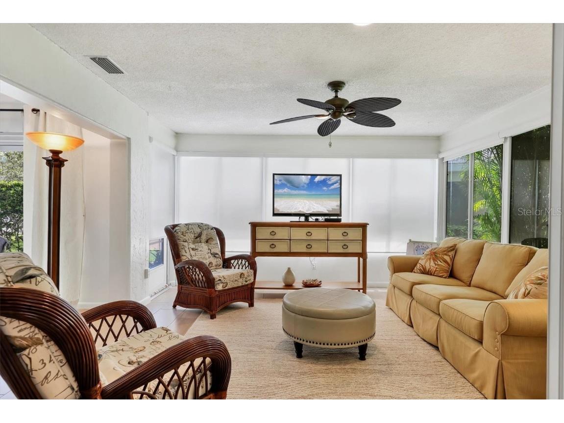 6465 Carrington Circle #44 Sarasota FL 34238 A4666966 image27